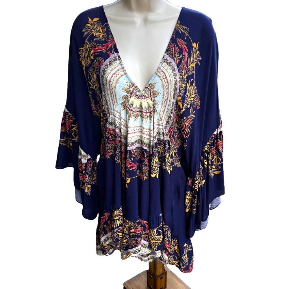 FREE PEOPLE The Sunset Dreams Ruffle Top in Blue Size Medium - Picture 5 of 15